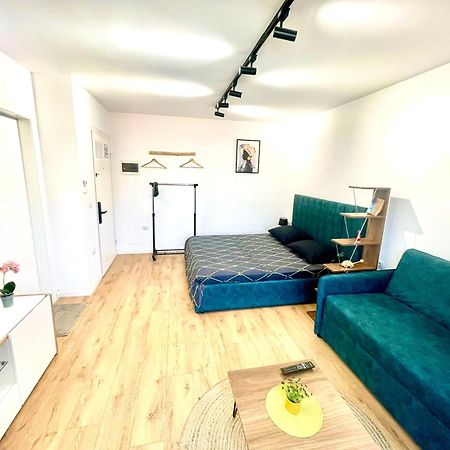 Central Studio Apartment 1, Τίρανα Εξωτερικό φωτογραφία