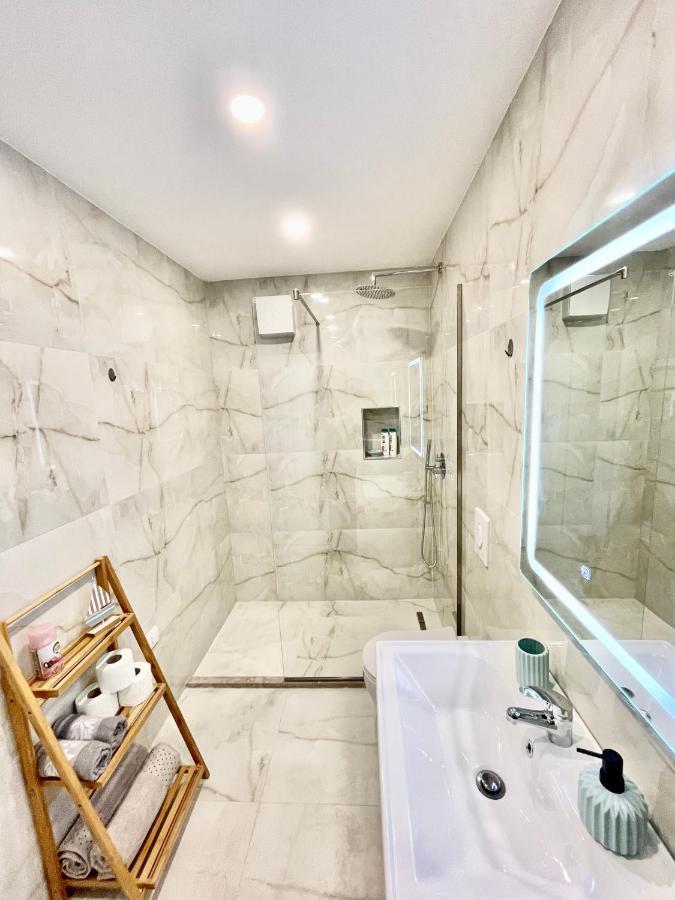 Central Studio Apartment 1, Τίρανα Εξωτερικό φωτογραφία